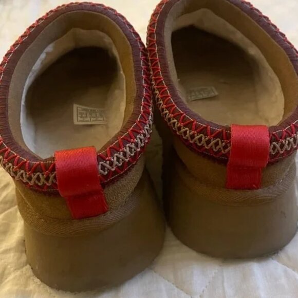 Ugg clogs - Picture 3 of 3